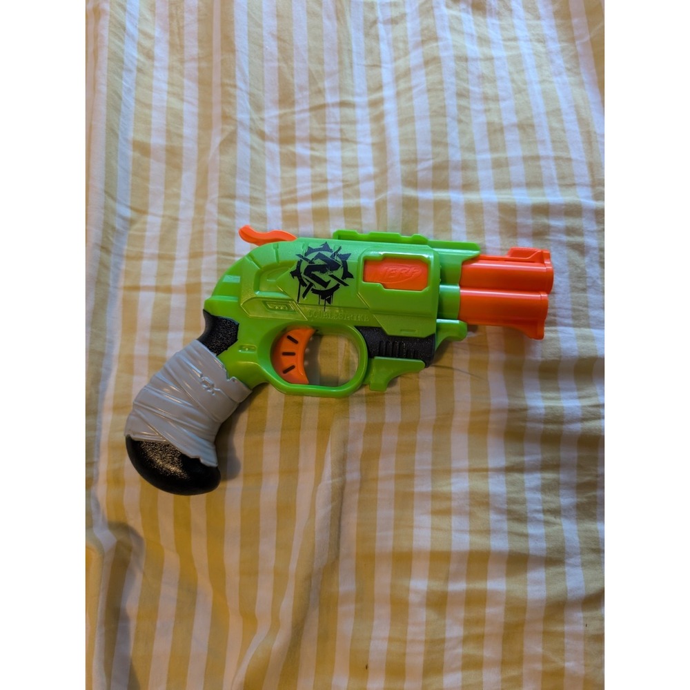 NERF Zombie Strike Doublestrike Blaster Green Orange Foam Dart Gun 2013